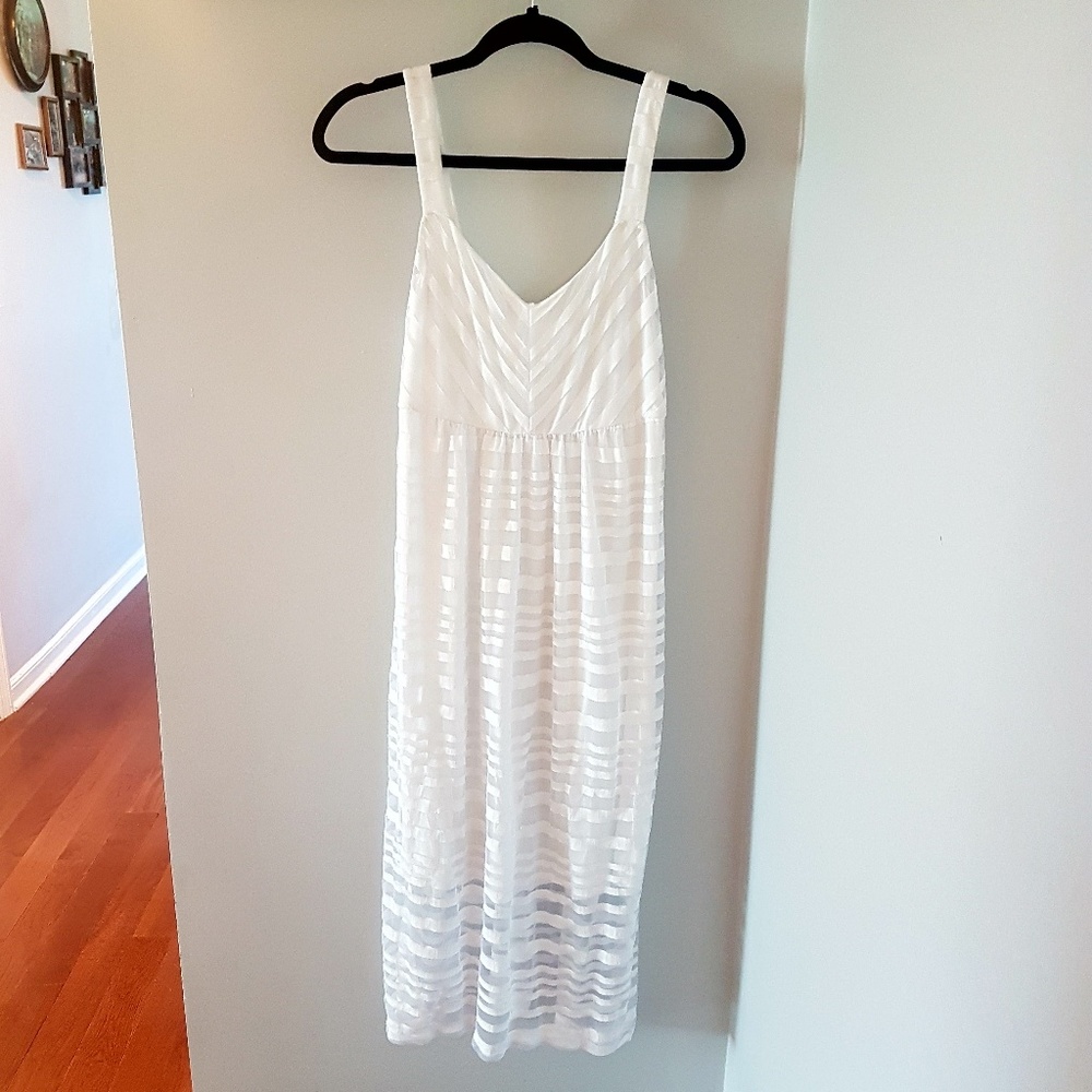 🌿4/$15🌿 NWT White Sonoma Dress